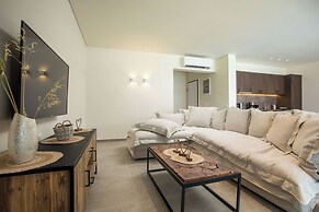 Aethrion Luxury Villas & Suites