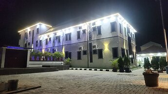 Bryana Resort & Apartment