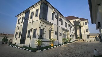 Bryana Resort & Apartment