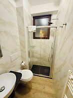 La Boutique by Rjgal