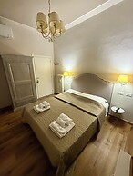 La Boutique by Rjgal