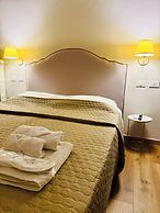 La Boutique by Rjgal