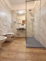 La Boutique by Rjgal