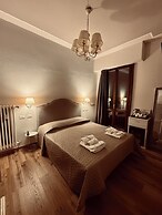 La Boutique by Rjgal