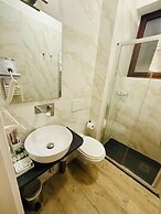 La Boutique by Rjgal