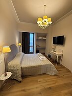 La Boutique by Rjgal