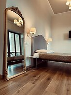 La Boutique by Rjgal