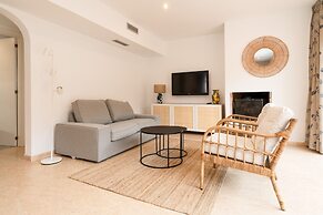 Pleasant Villa With Terrace