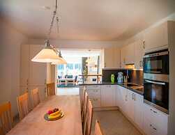 Snug Apartment in Salzburg Near Ski-lift