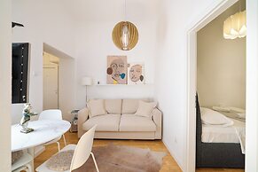 Iadra apartment in city center