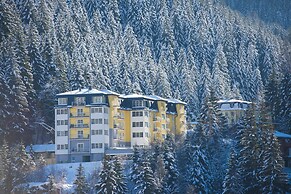 Apartment Near Graukogel I Ski-lift