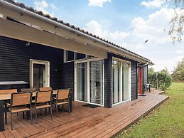 4 Star Holiday Home in Vaeggerlose