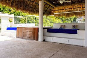 Villa Majum Ocean View Acapulco 5 BDR