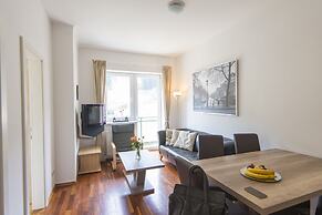 Cozy Apartment Near ski Slopes