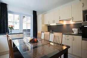 Apartment Near Stubnerkogelbahn 1 Lift