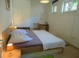 Spacious Novi Vinodolski Apartments With Terrace and Shared Pool