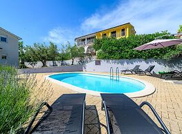 Villa Elisa With View