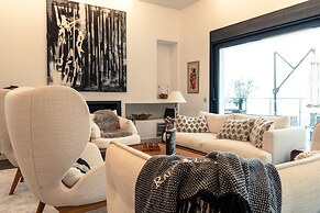 Lavish Villa With Private Pool