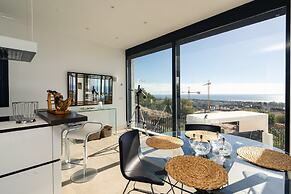 Lavish Villa With Private Pool