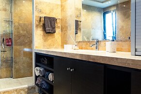 Lavish Villa With Private Pool