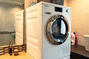 Lavish Villa With Private Pool