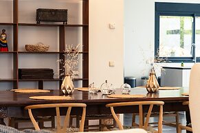 Lavish Villa With Private Pool