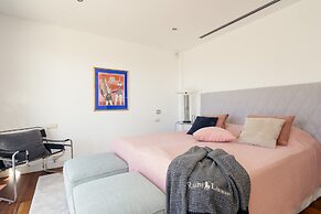 Lavish Villa With Private Pool