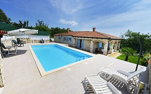 Villa Dany With View