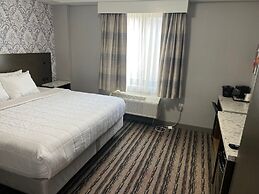 The Essence Hotel AT JFK