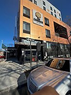 The Essence Hotel AT JFK