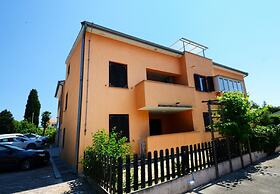 Apartment With Scenic View