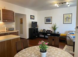 Charming Apartment in Nature