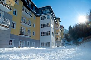 Beautiful Apartment Near Graukogel I Lift