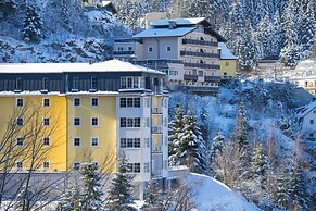 Beautiful Apartment Near Graukogel I Lift