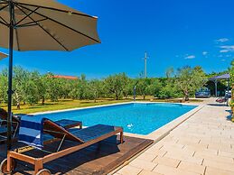 Villa Benka With View