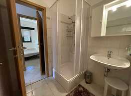 Pleasant Apartment With Pool