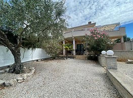Pleasant Apartment With Pool