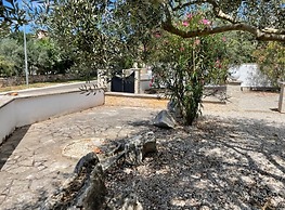 Pleasant Apartment With Pool