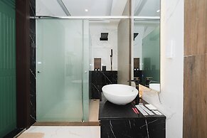Royal Urban Resort