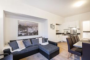 Modern Apartment in Salzburg With Balcony