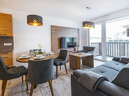 Apartment Near Schlossalmbahn I Lift