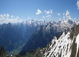 Apartment Near Schlossalmbahn I Lift