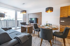 Apartment Near Schlossalmbahn I Lift