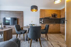 Apartment Near Schlossalmbahn I Lift