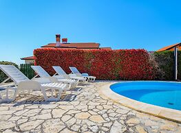 Villa Imagine With Heated Pool