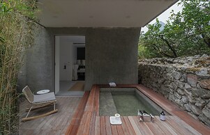 Yangshuo Geemu Building House