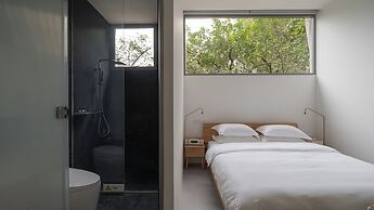 Yangshuo Geemu Building House