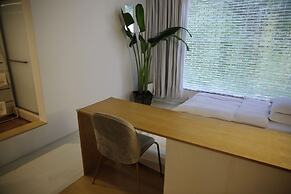 Yangshuo Geemu Building House