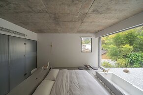 Yangshuo Geemu Building House