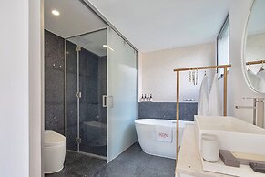 Yangshuo Geemu Building House